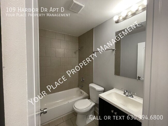 Photo - 109 Harbor Dr Unit D