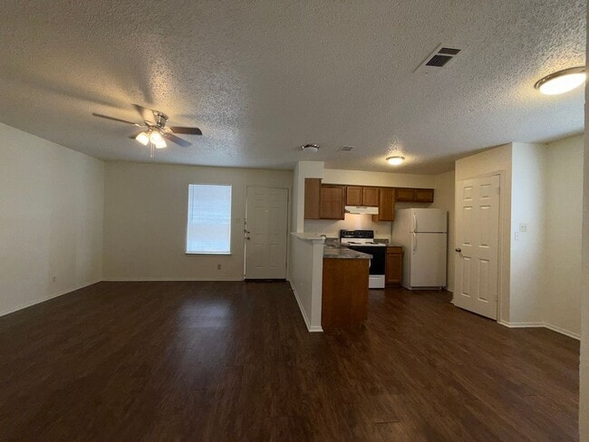 Photo - 5501 Rose Hill Cir Unit C