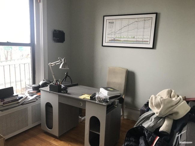 Photo - 43 Bay State Rd