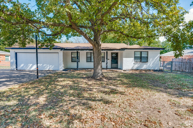 Building Photo - 3744 Matson St Rental