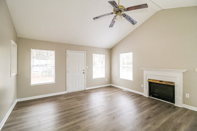 Photo - 20 Freeman Dr