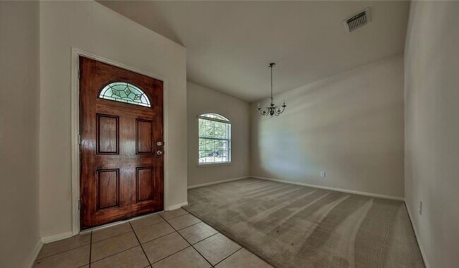 Building Photo - 18 Milepost Ct