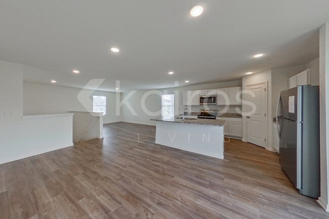 285 Gaston Cir
