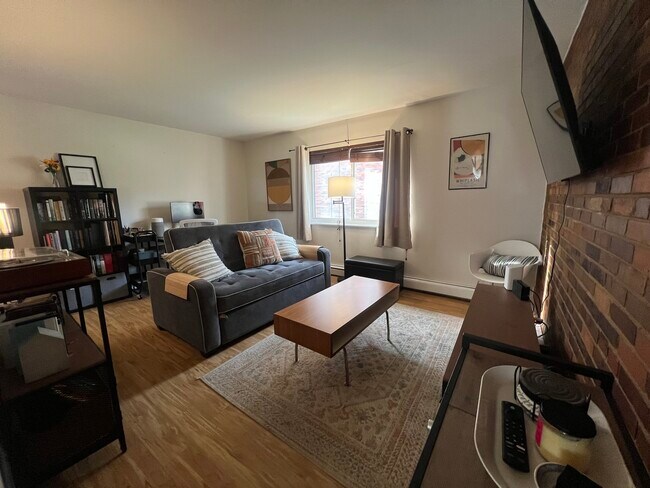 Photo - 481 Duane Terrace Unit A2