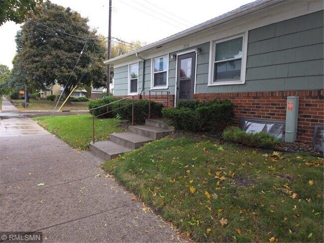 Photo - 2056 Bayard Ave