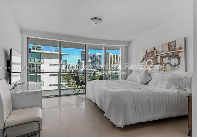 6620 Indian Creek Dr Apartment - Image 