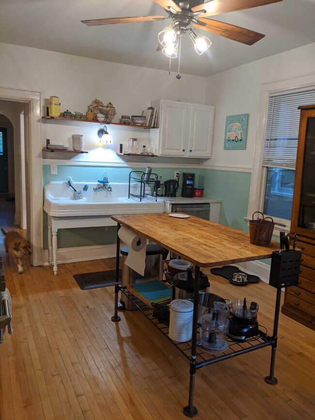 Photo - 2511 S Williams st Unidad Lower