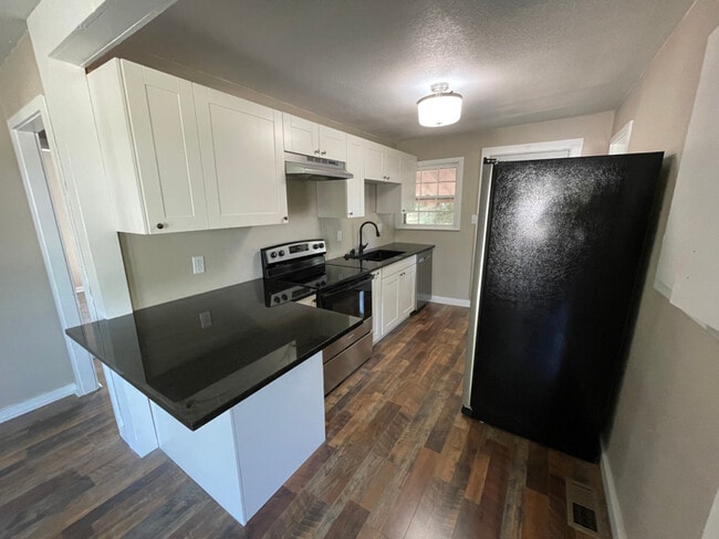 Photo - 517 S Atchison St