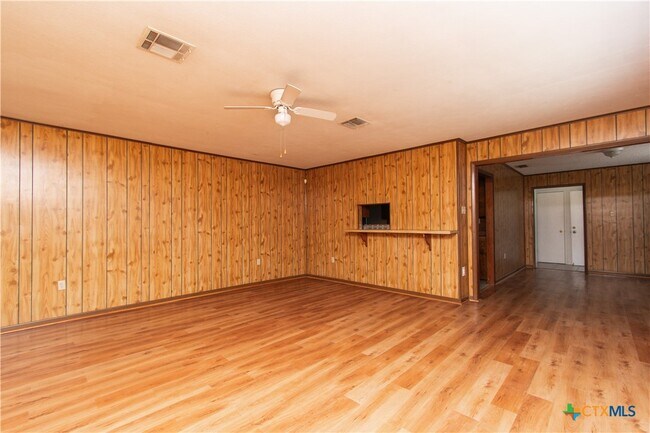 Photo - 119 Wolfe Rd