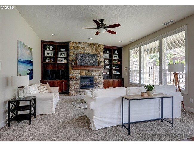 Photo - FOR RENT UNFURNISHED: Beautifully maintained 2015 Noyes-built home, 5 bed, 3 bath, 2 car garage w...