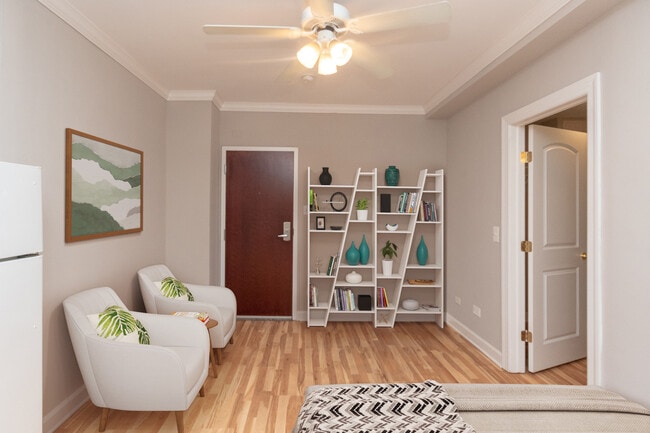 Photo - 629 W. Deming