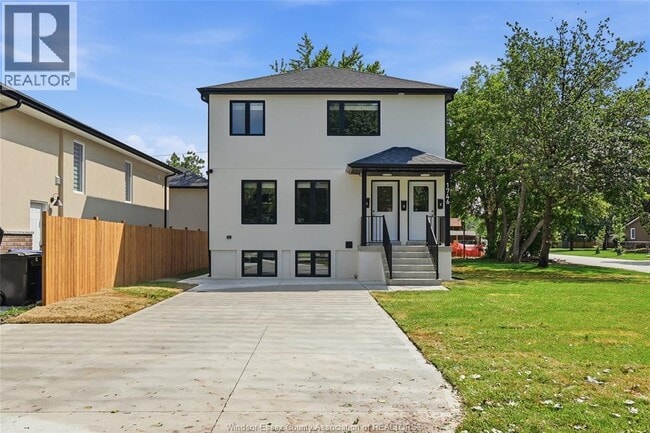 Photo - 1746 Buckingham Dr