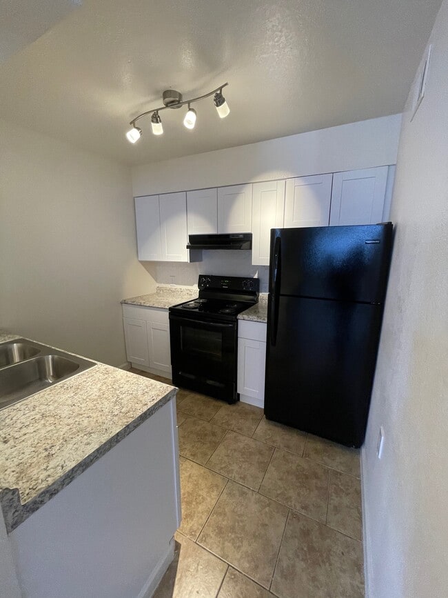 Photo - Juniper Canyon