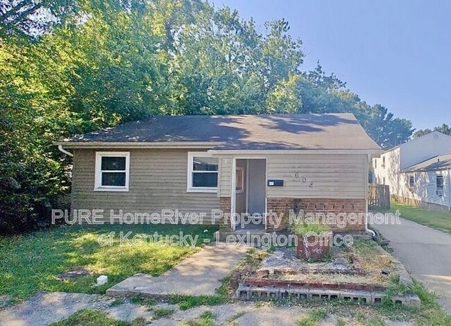 Photo - 608 Main Ave