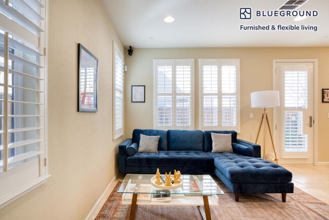 Photo - 3581 Wolf Pl