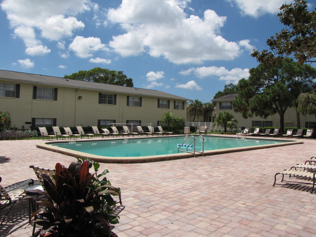 Brandywine Apartments For Rent in Saint Petersburg, FL | ForRent.com