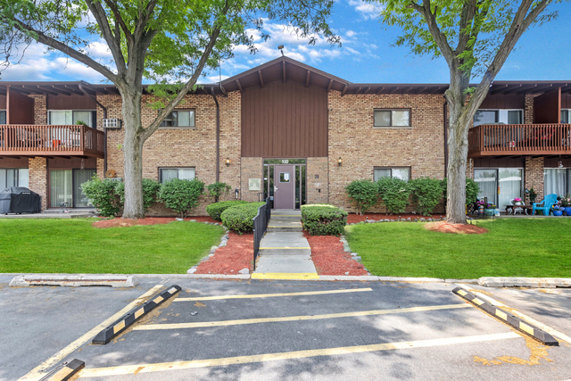 Photo - 100 Willow Ln Condo Unit B110