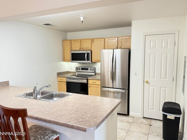 Building Photo - 200 Talus Way Unit 232 Rental