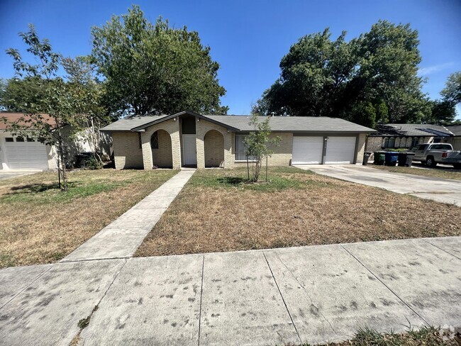 Building Photo - 4438 Bayliss St Rental