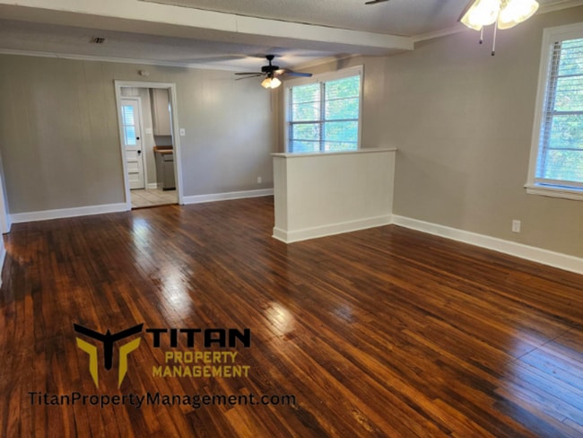 Photo - Great Neighborhood