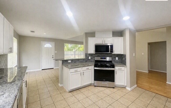 Photo - 17150 Summer Hollow Dr