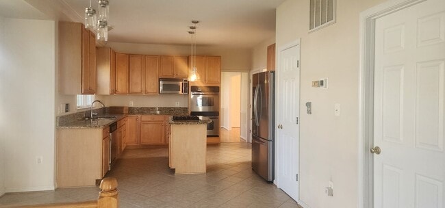 Photo - Sought after River Meadows