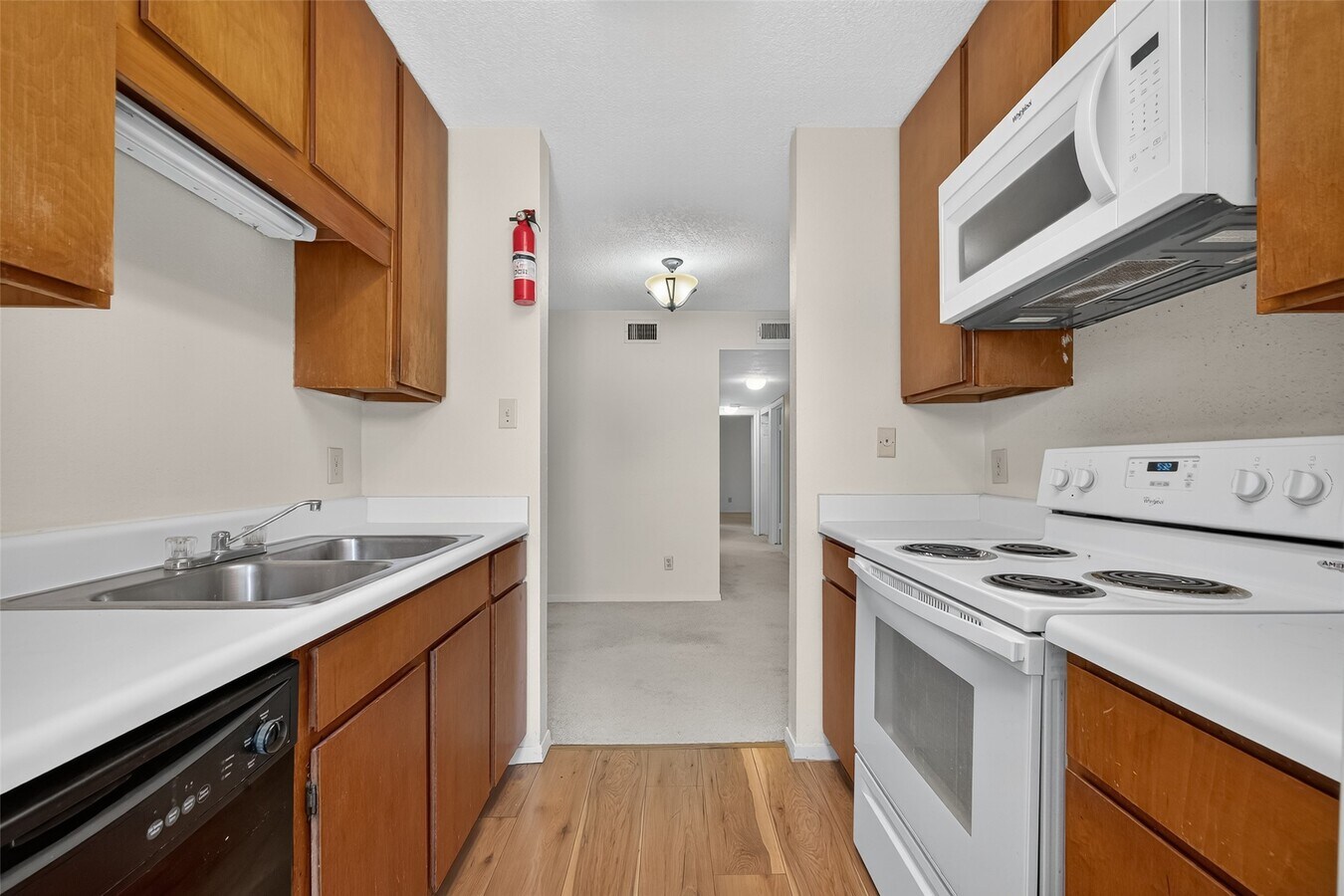 Photo - 7900 N Stadium Dr Unit 102