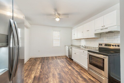 Photo - 1204 Marlborough St