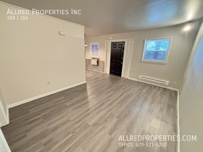 Photo - 621 N Leverett Unit 2