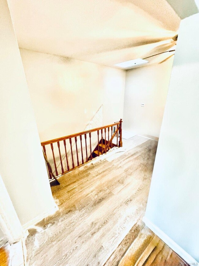 Photo - 817 Van Nest Ave Unit 2