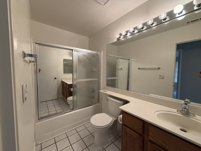 Photo - 501 Sears Dr