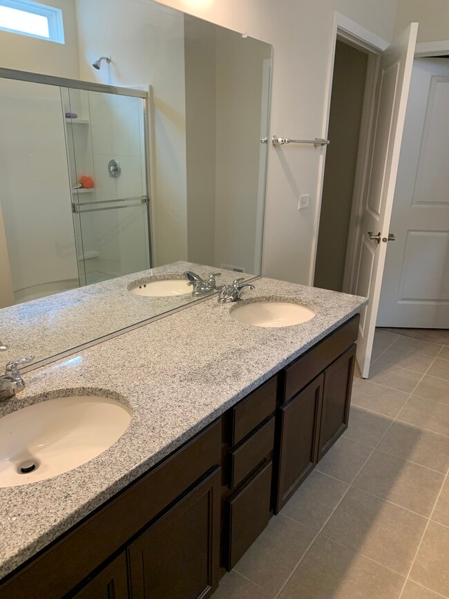 Photo - 2528 Basin Trail Ln
