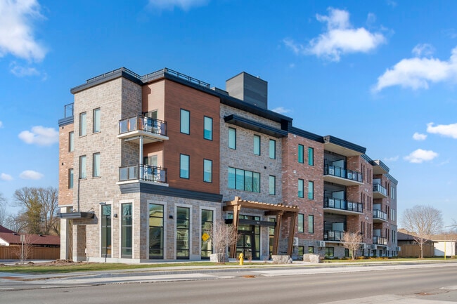 Building Photo - Brubacher Flats