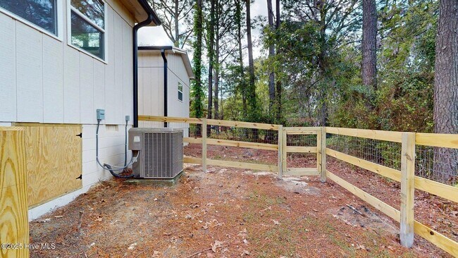 600 S Hardin St