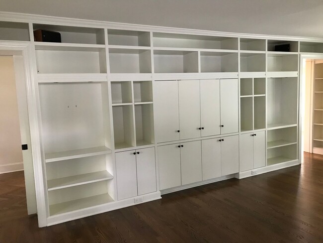 Photo - 7200 Airlie Pl