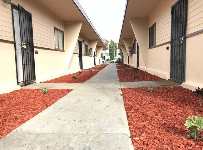 Photo - 2240 28th St Apartamentos Unidad 2240 28th St  D