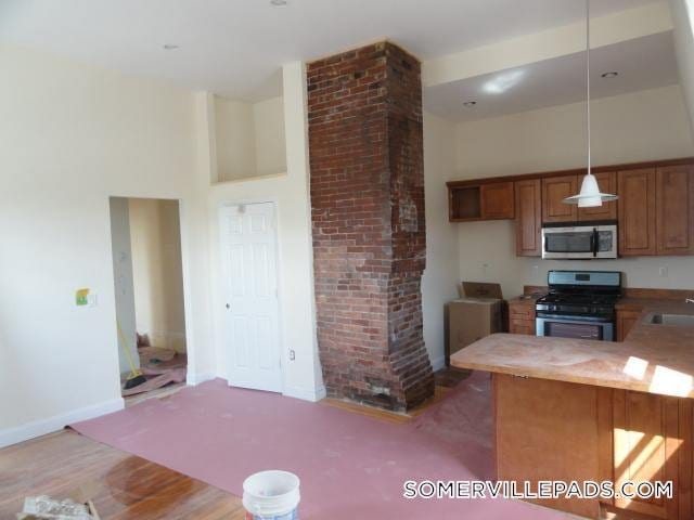 Photo - 358 Broadway Unit 6