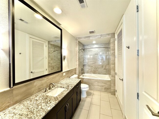 Photo - 2303 Mid Ln Unit 335