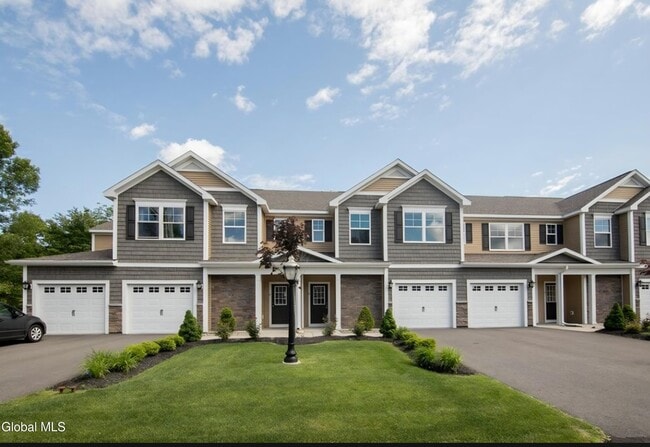 Photo - 15 Clarice Ln