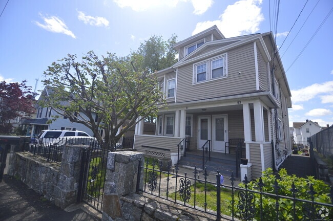 Building Photo - 61 Burr Ct Rental
