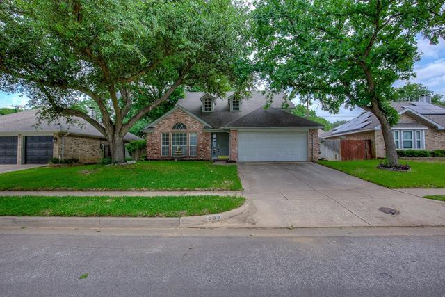 Photo - 230 Brittany Dr House
