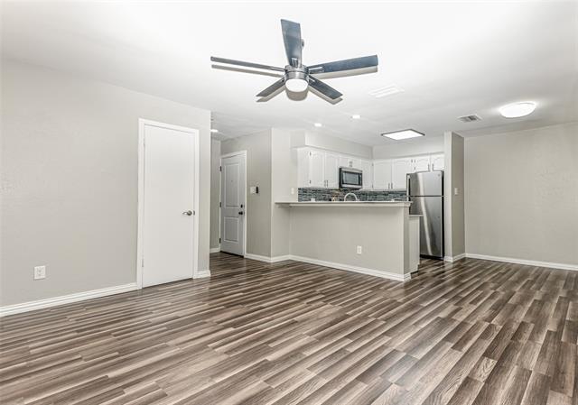 Photo - 3022 Forest Ln Unit 309
