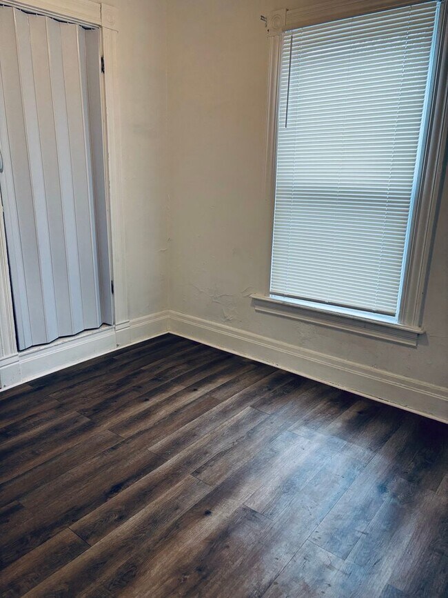 Photo - 1035 3rd Ave Unit 1035 3rd Ave  1