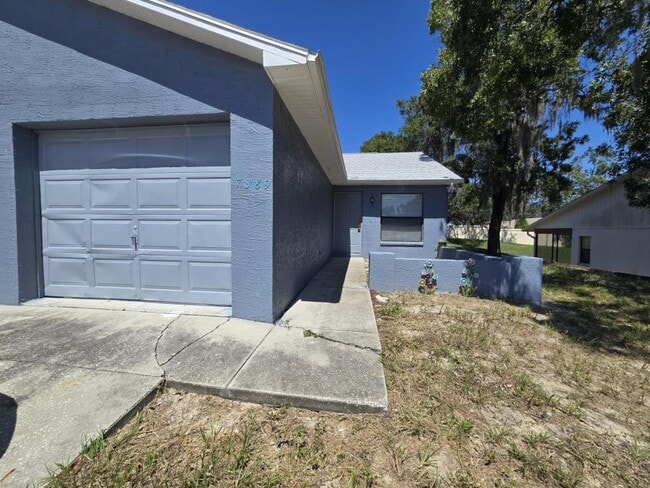 Photo - 7389 Canterbury St