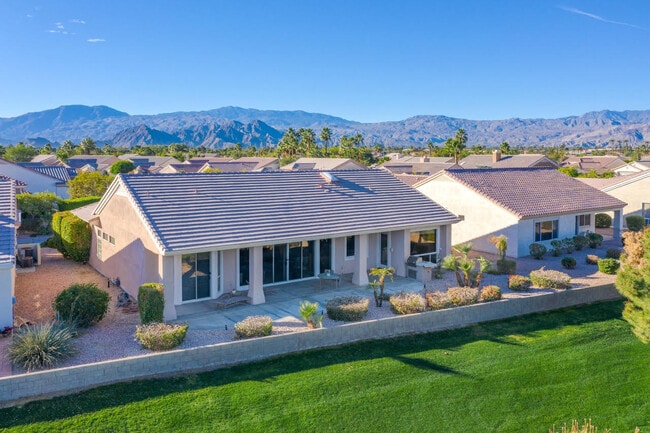 39264 Mirage Cir