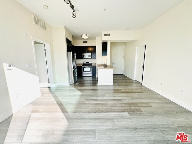 Photo - 1241 5th St Unit 502