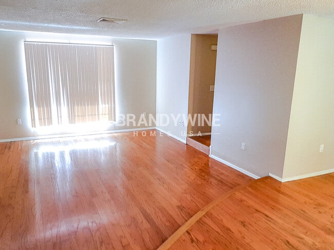 Photo - 7755 Tanglewood Dr