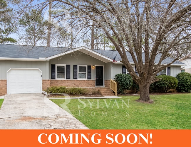 Building Photo - Charming 3 BR, 2 BA home is move-in ready