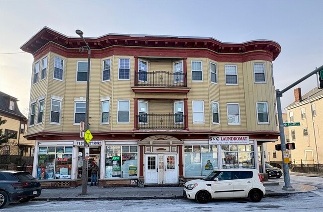 Photo - 363 Adams St Unit 3