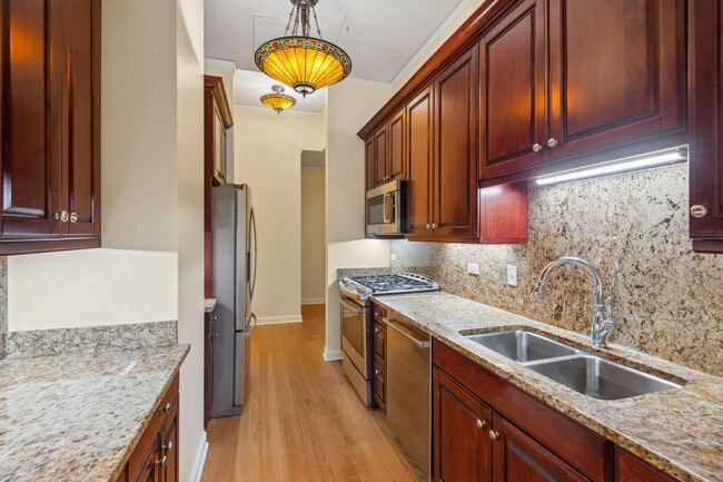 Photo - 201 N Westshore Dr Unit 107